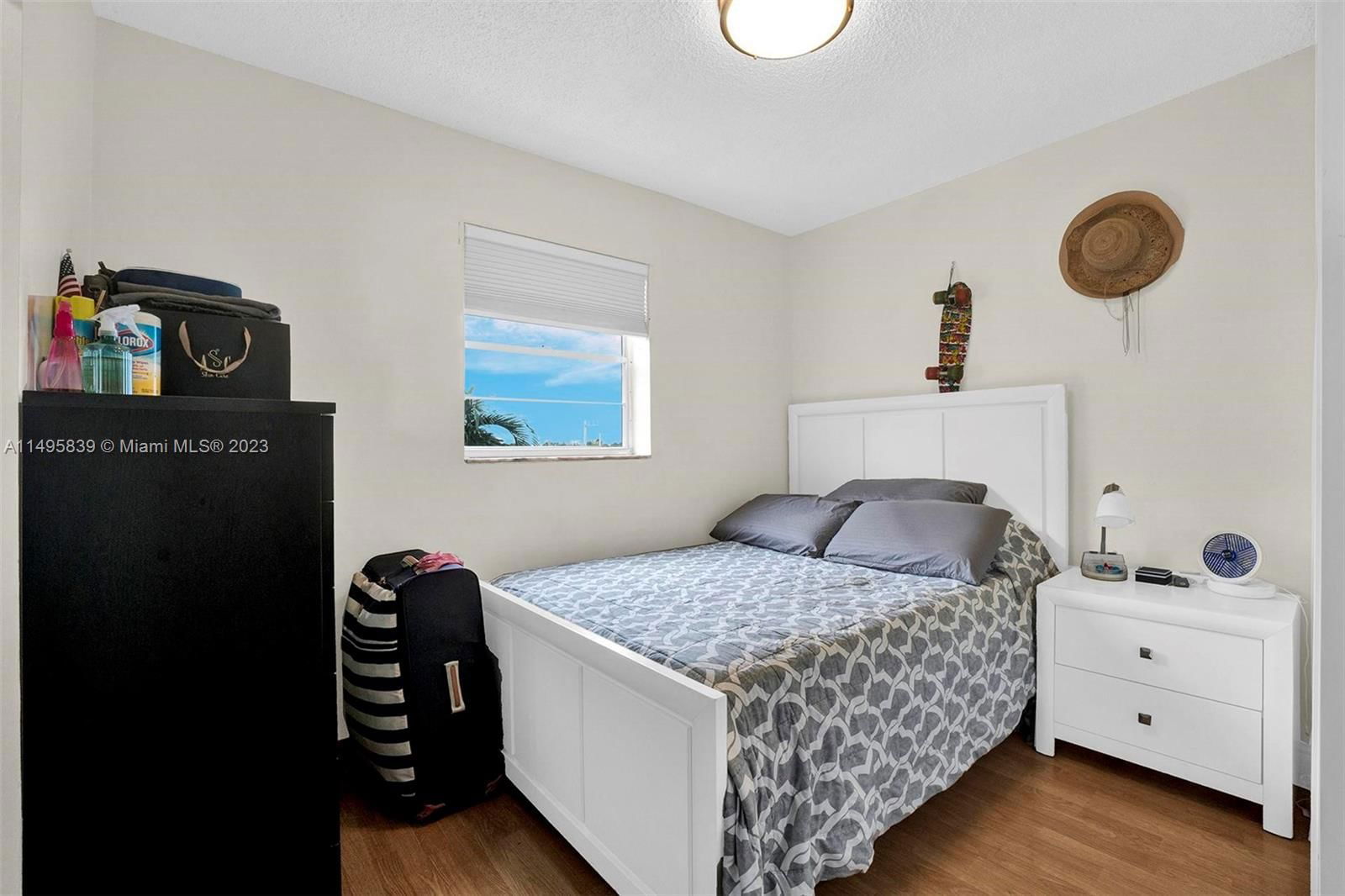 Real estate property located at 7620 Carlyle Ave #401, Miami-dade, Carlyle Plaza Condo, Miami Beach, FL