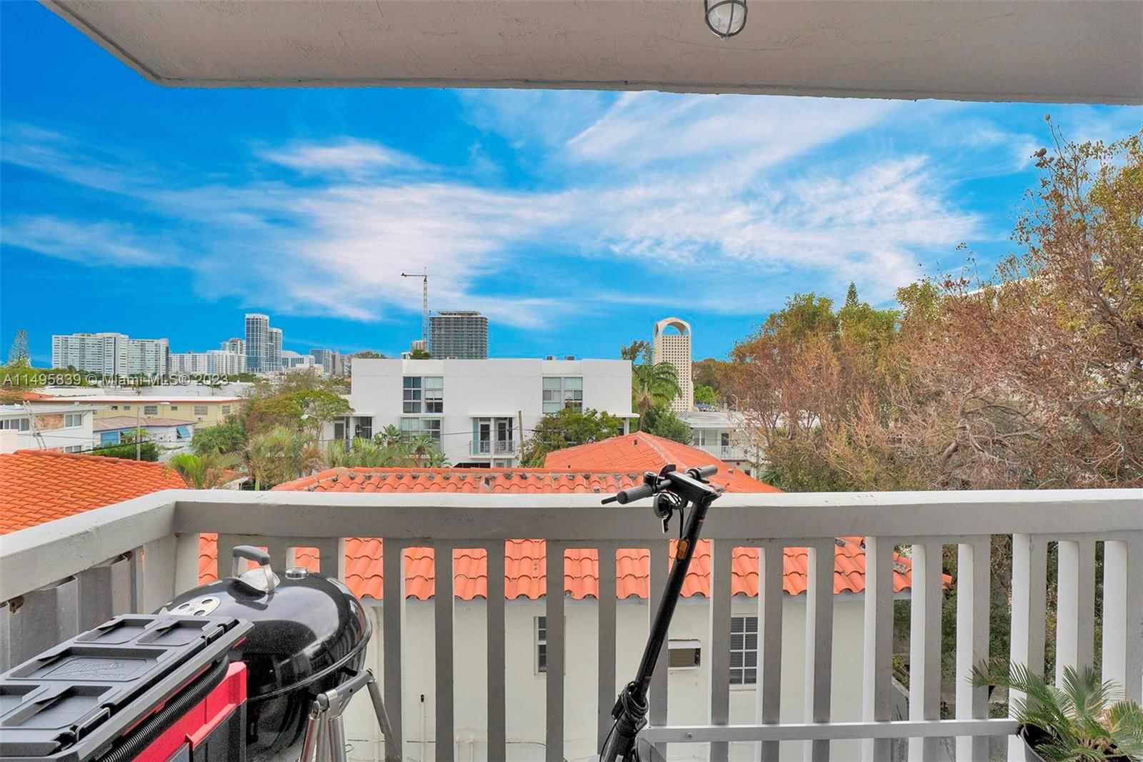 Real estate property located at 7620 Carlyle Ave #401, Miami-dade, Carlyle Plaza Condo, Miami Beach, FL