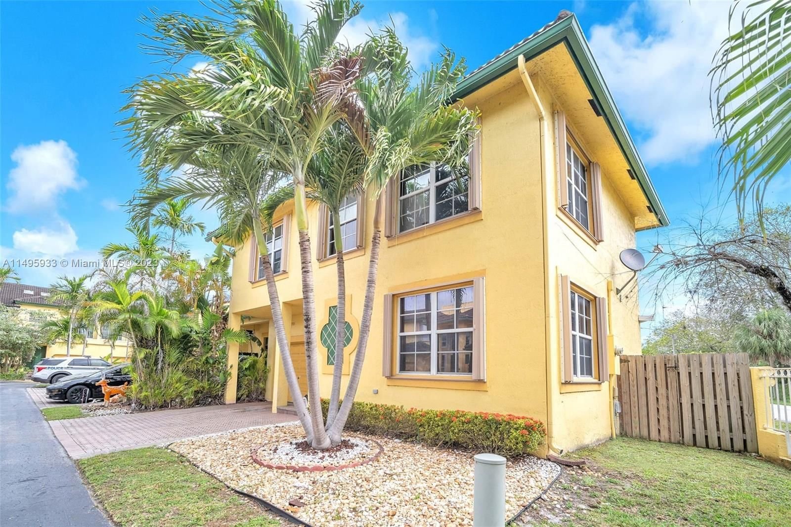Real estate property located at 705 195th St, Miami-Dade County, PORTOFINO, Miami, FL