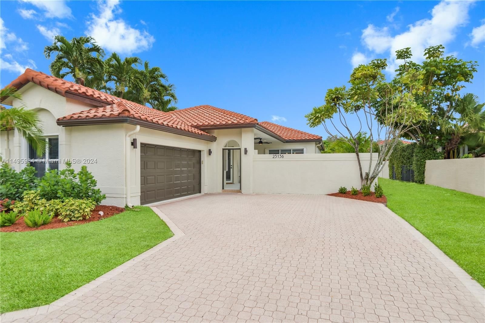 Real estate property located at 23136 Via Stel, Palm Beach County, VILLA STEL, Boca Raton, FL