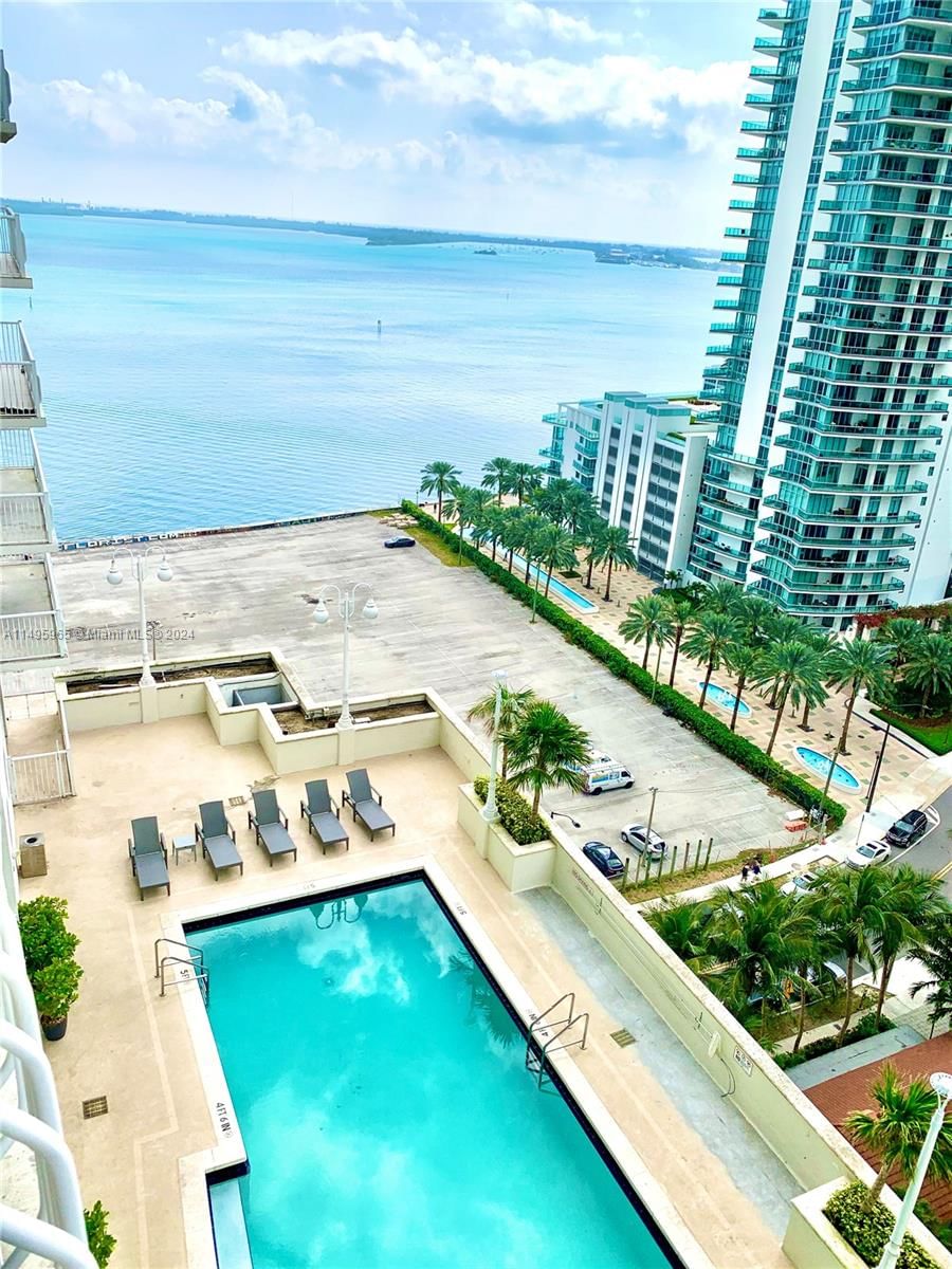 Real estate property located at 1200 Brickell Bay Dr #1805, Miami-Dade, THE CLUB AT BRICKELL BAY, Miami, FL