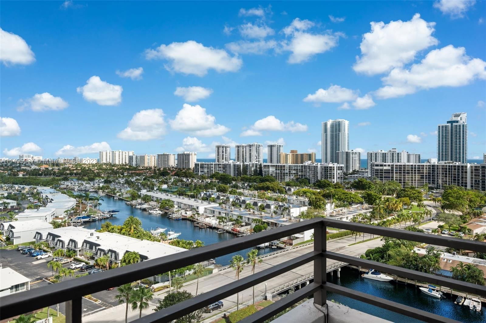 Real estate property located at 2500 Parkview Dr #1511, Broward County, OLYMPUS CONDO PHASE, Hallandale Beach, FL