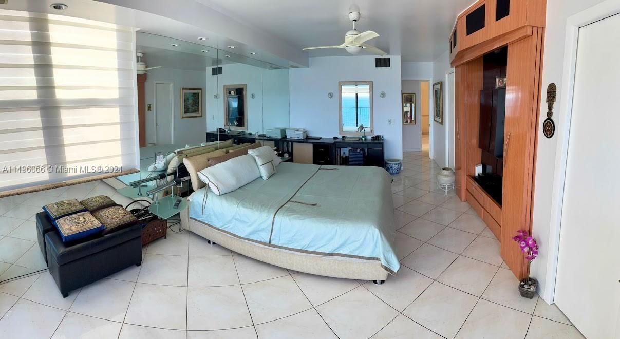 Real estate property located at 2101 Ocean Dr #2201, Broward, Quadomain Tower I And Iv, Hollywood, FL
