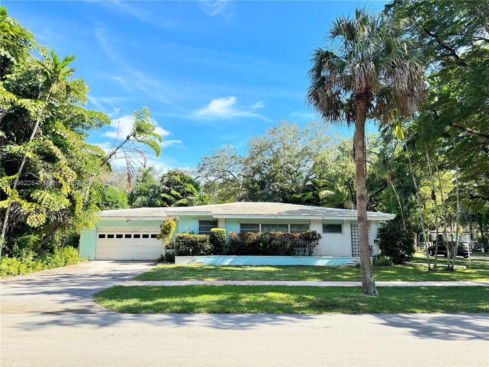Real estate property located at 3111 Anderson Rd, Miami-Dade County, CORAL GABLES BILTMORE SEC, Coral Gables, FL