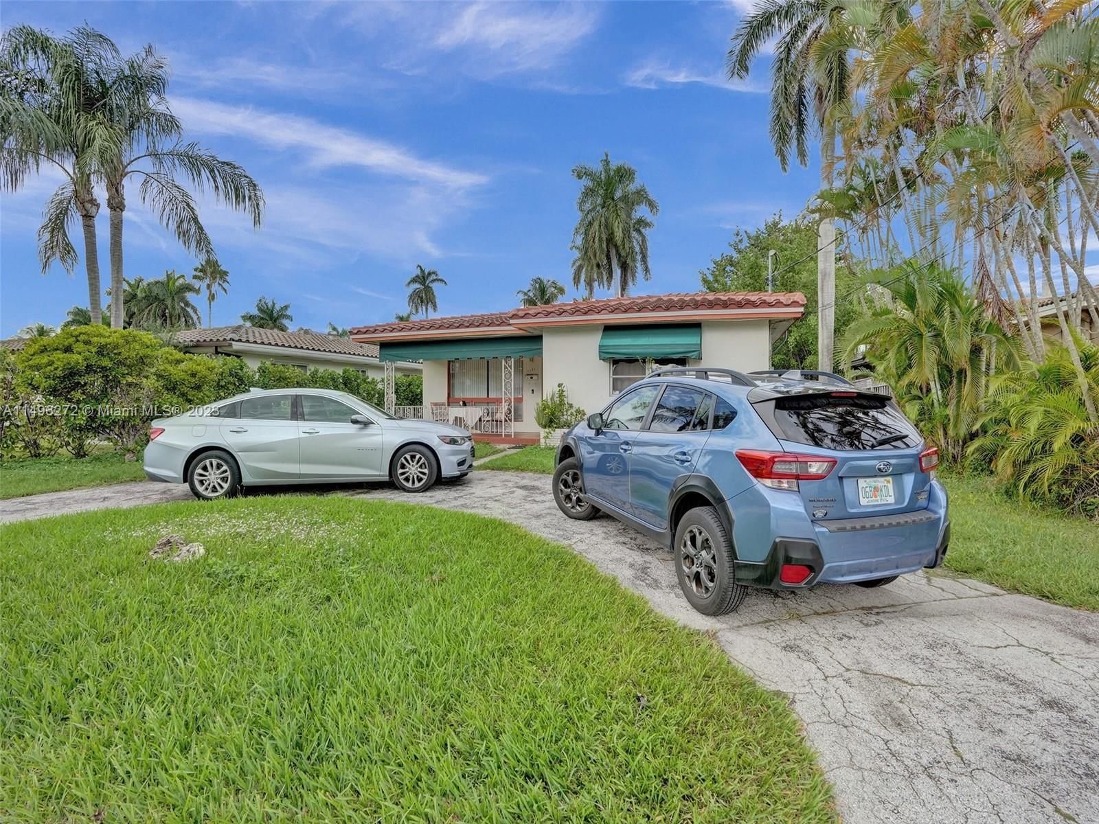 Real estate property located at 1131 Northlake Dr, Broward County, HOLLYWOOD LAKES SECTION, Hollywood, FL