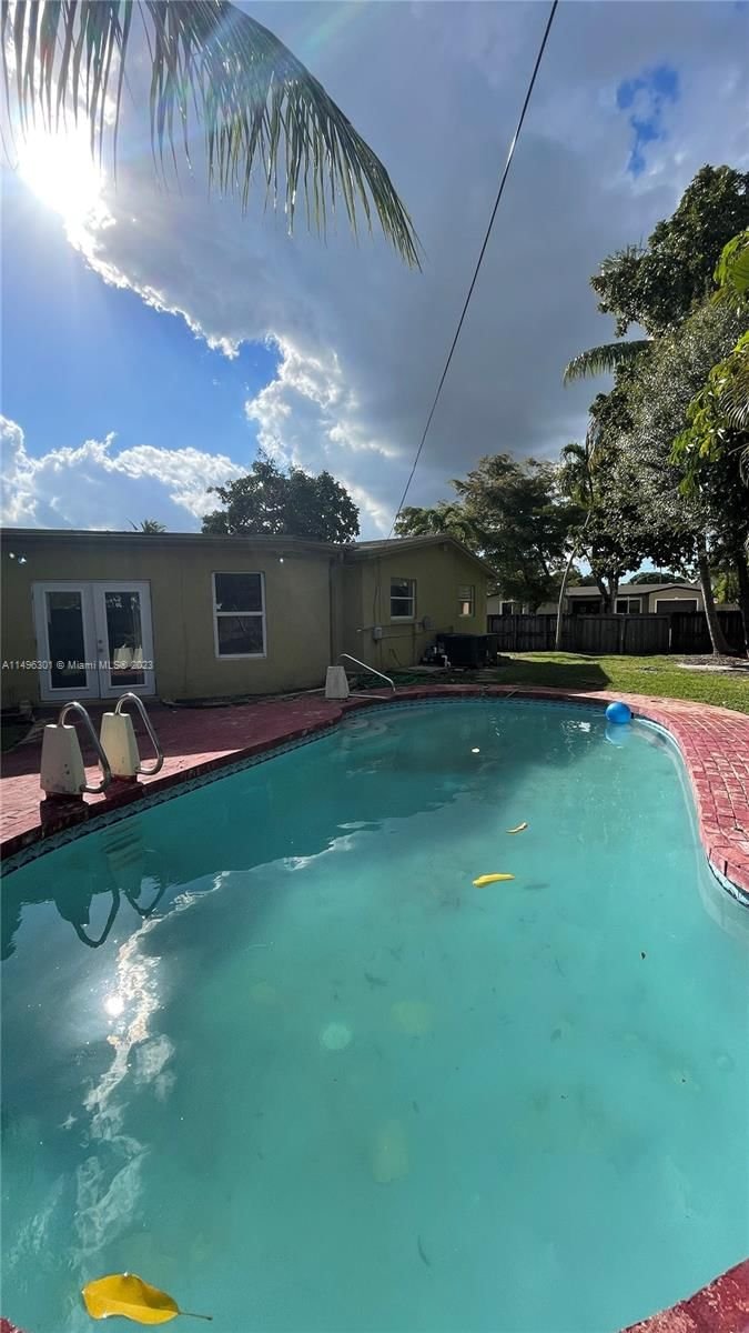 Real estate property located at 3193 39th Ct, Broward County, ORIOLE ESTATES SEC 8, Lauderdale Lakes, FL