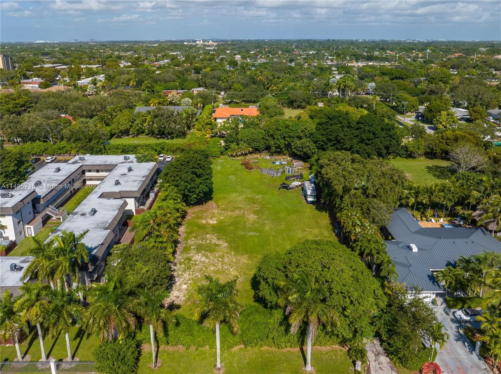 Real estate property located at 8445 94th St, Miami-Dade County, na, Miami, FL