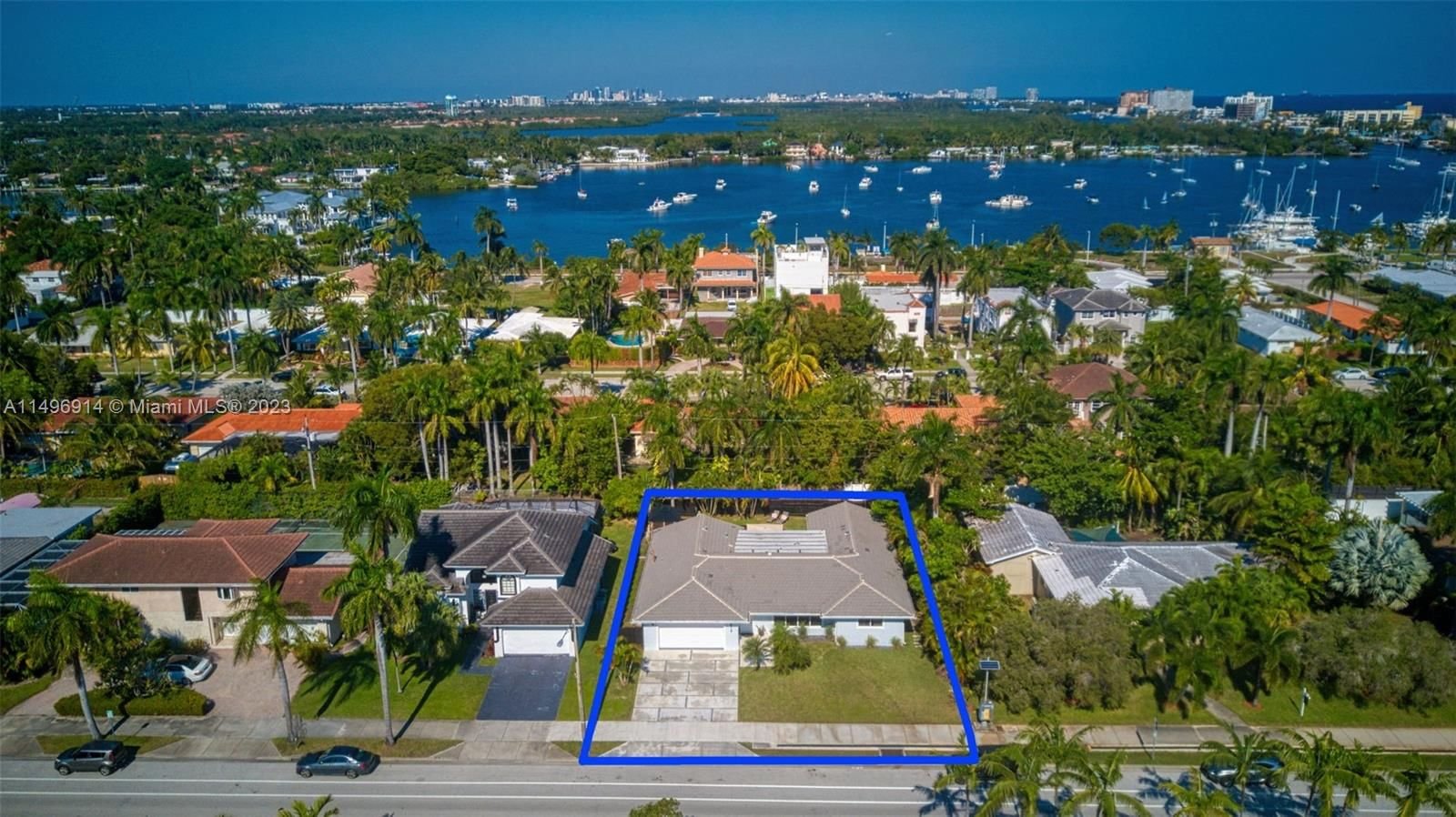 Real estate property located at 827 Hollywood Blvd, Broward County, HOLLYWOOD LAKES SECTION, Hollywood, FL