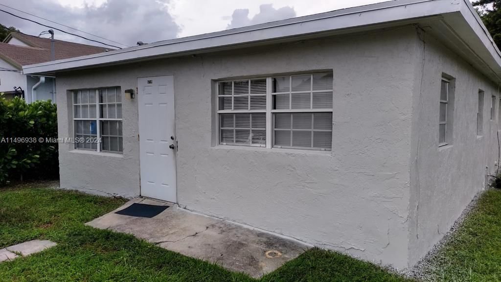 Real estate property located at 5719 19th St, Broward County, WEST CARVER RANCHES ADD N, West Park, FL