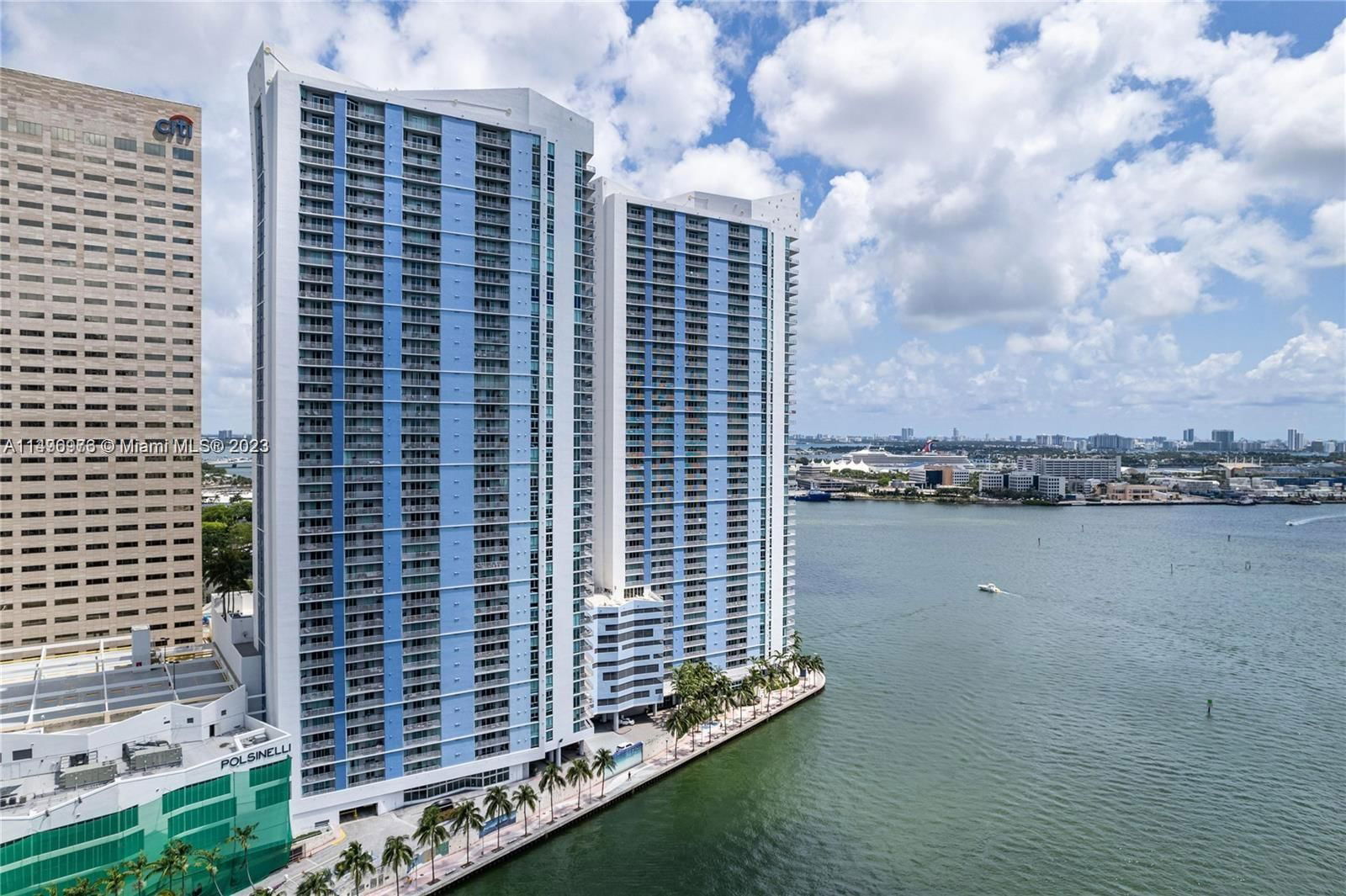 Real estate property located at 325 Biscayne Blvd #2218, Miami-Dade County, ONE MIAMI WEST CONDO, Miami, FL