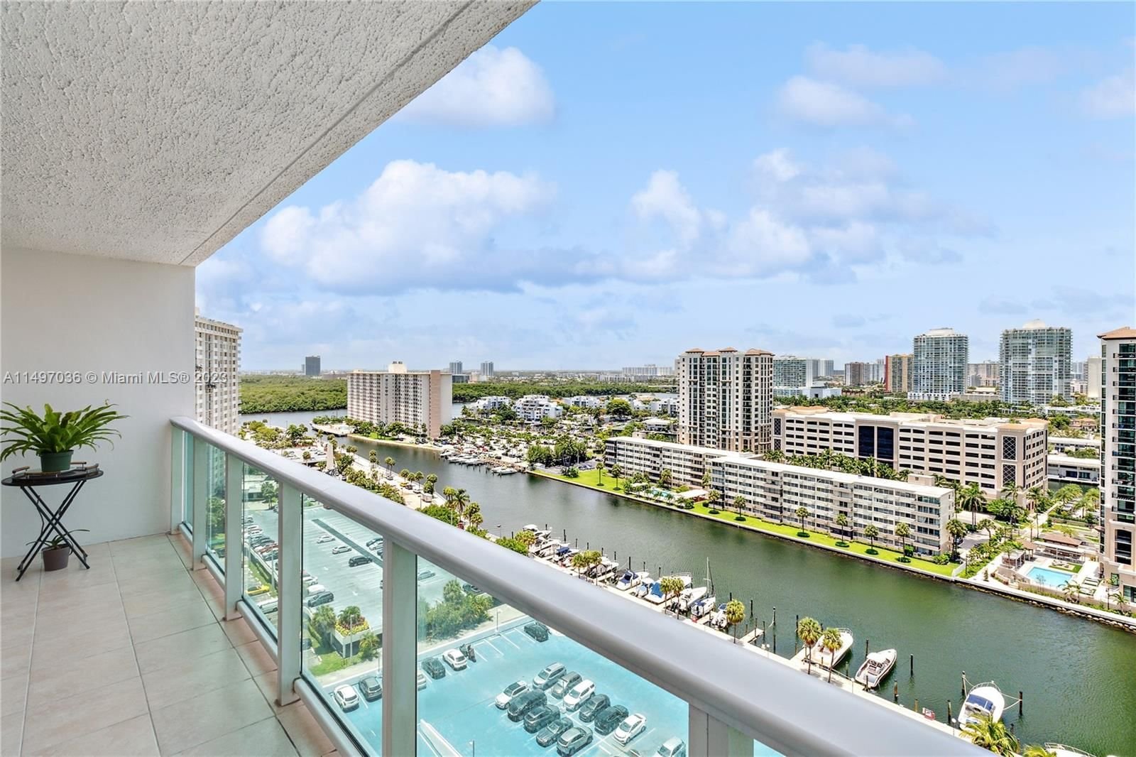 Real estate property located at 100 Bayview Drive #1830, Miami-Dade County, ARLEN HOUSE EAST CONDO, Sunny Isles Beach, FL