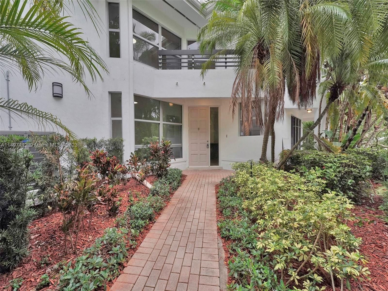 Real estate property located at 3475 Mystic Pointe Dr #12, Miami-Dade County, MYSTIC POINTE TOWNHOUSES, Aventura, FL