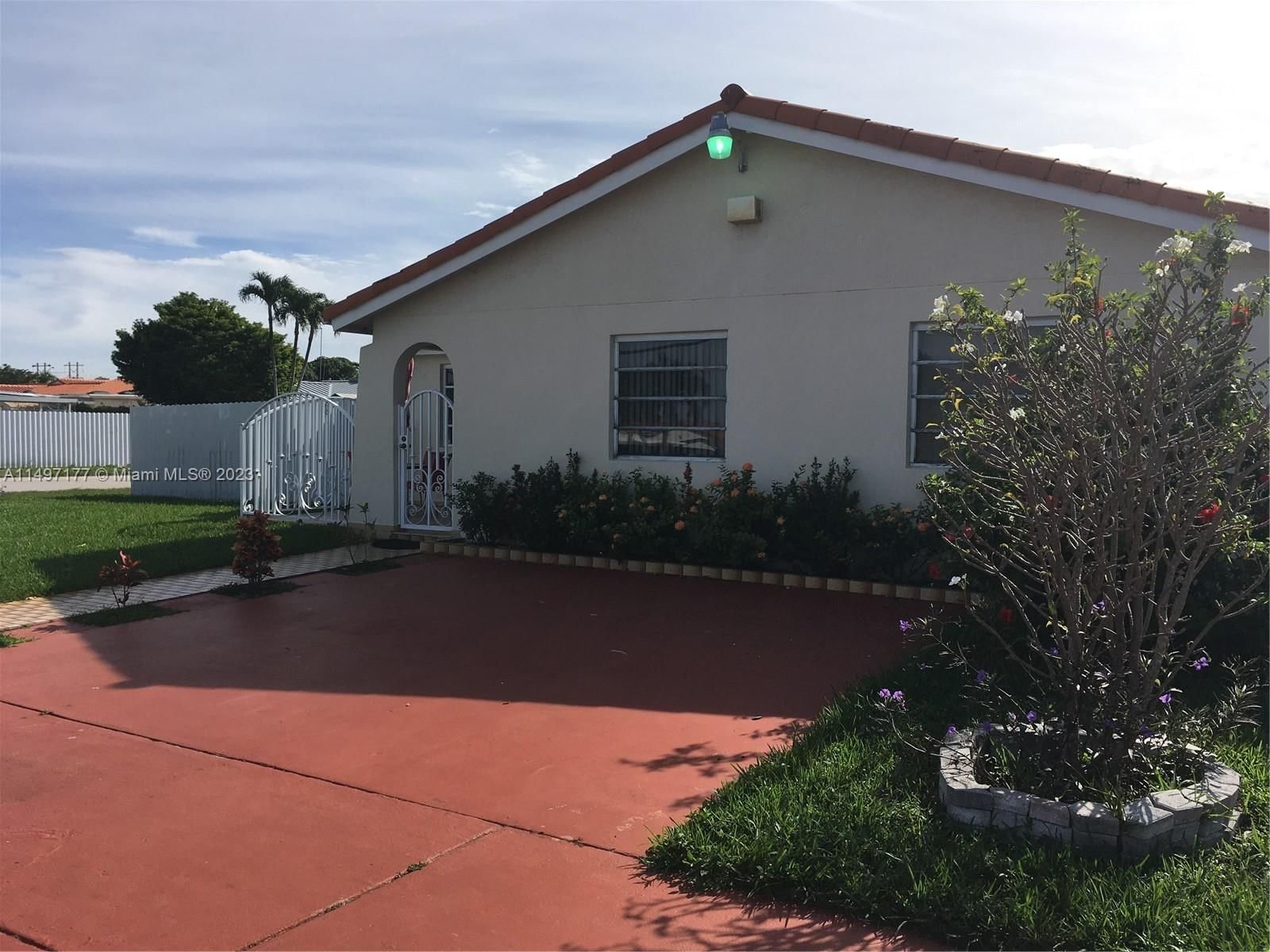 Real estate property located at 13806 14th St, Miami-Dade County, CORAL WEST HEIGHTS 2ND AD, Miami, FL