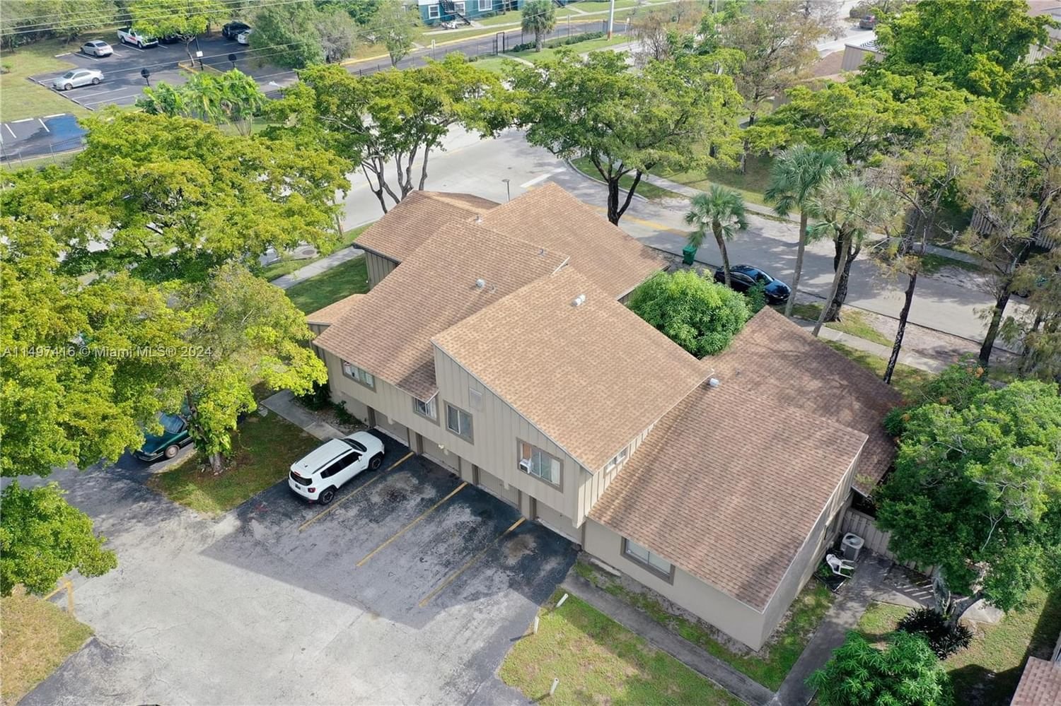 Real estate property located at 2107 56th Ave #7-E, Broward County, HABITAT II PHASE IV CONDO, Lauderhill, FL
