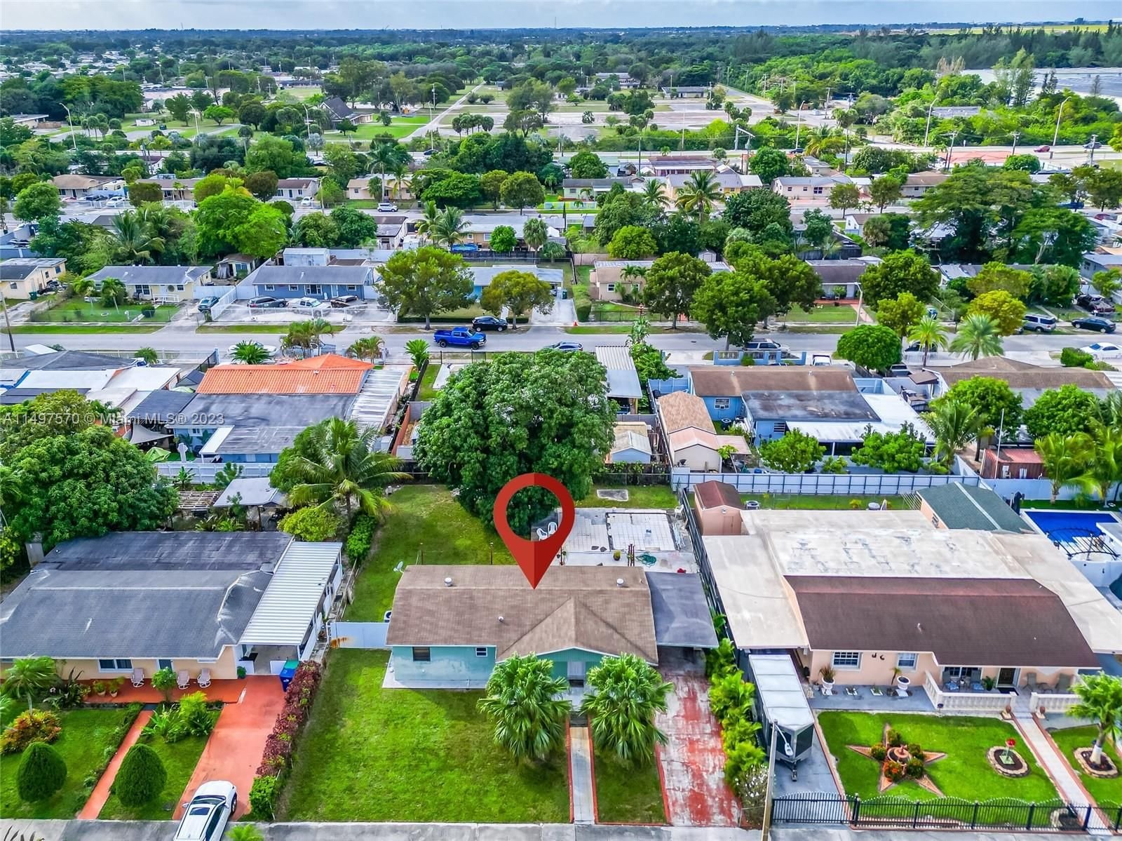 Real estate property located at 20444 44th Pl, Miami-Dade County, CAROL CITY GARDENS 2ND AD, Miami Gardens, FL