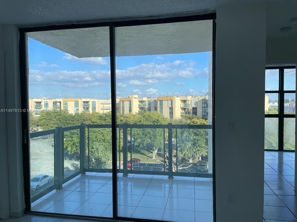 Real estate property located at 2075 122nd Ave #517, Miami-Dade County, CORAL TOWERS CONDO, Miami, FL