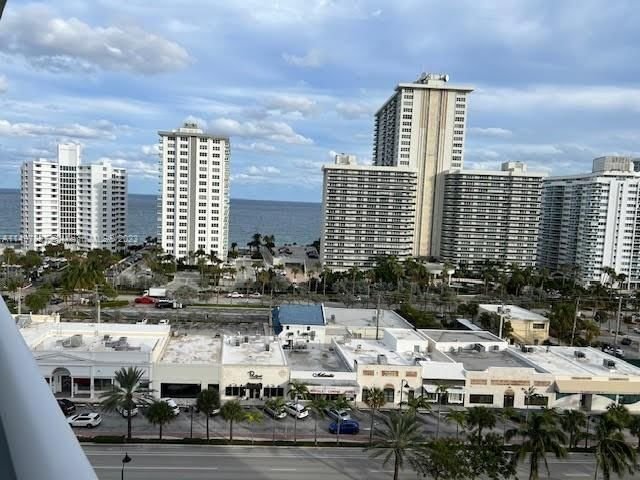 Real estate property located at 3300 36th St #1210, Broward County, CORAL RIDGE TOWERS EAST, Fort Lauderdale, FL