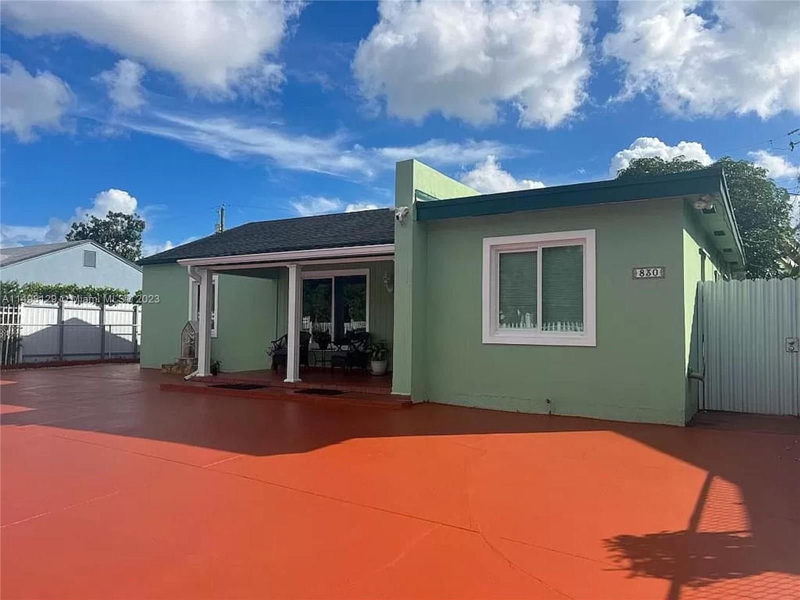 Real estate property located at 830 2nd Pl, Miami-Dade County, ESSEX VILLAGE-THIRD ADDIT, Hialeah, FL