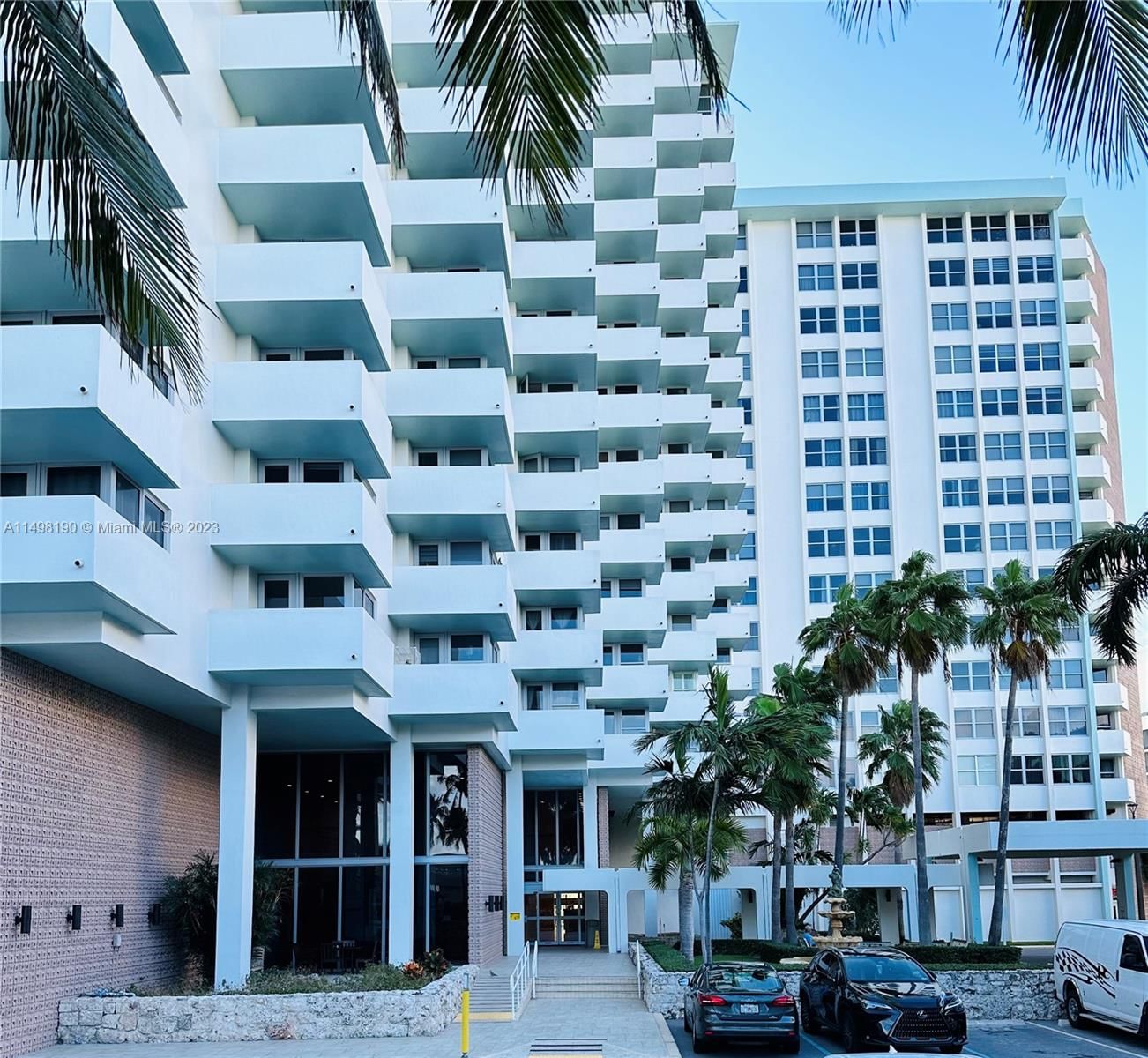 Real estate property located at 2899 Collins Ave. PHP, Miami-Dade County, Triton Tower, Miami Beach, FL