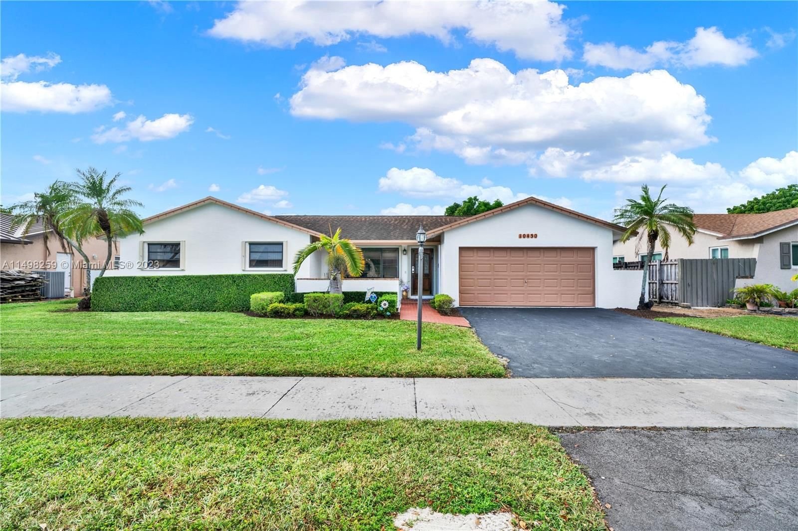 Real estate property located at 10430 143rd Ave, Miami-Dade County, WOODFIELD, Miami, FL
