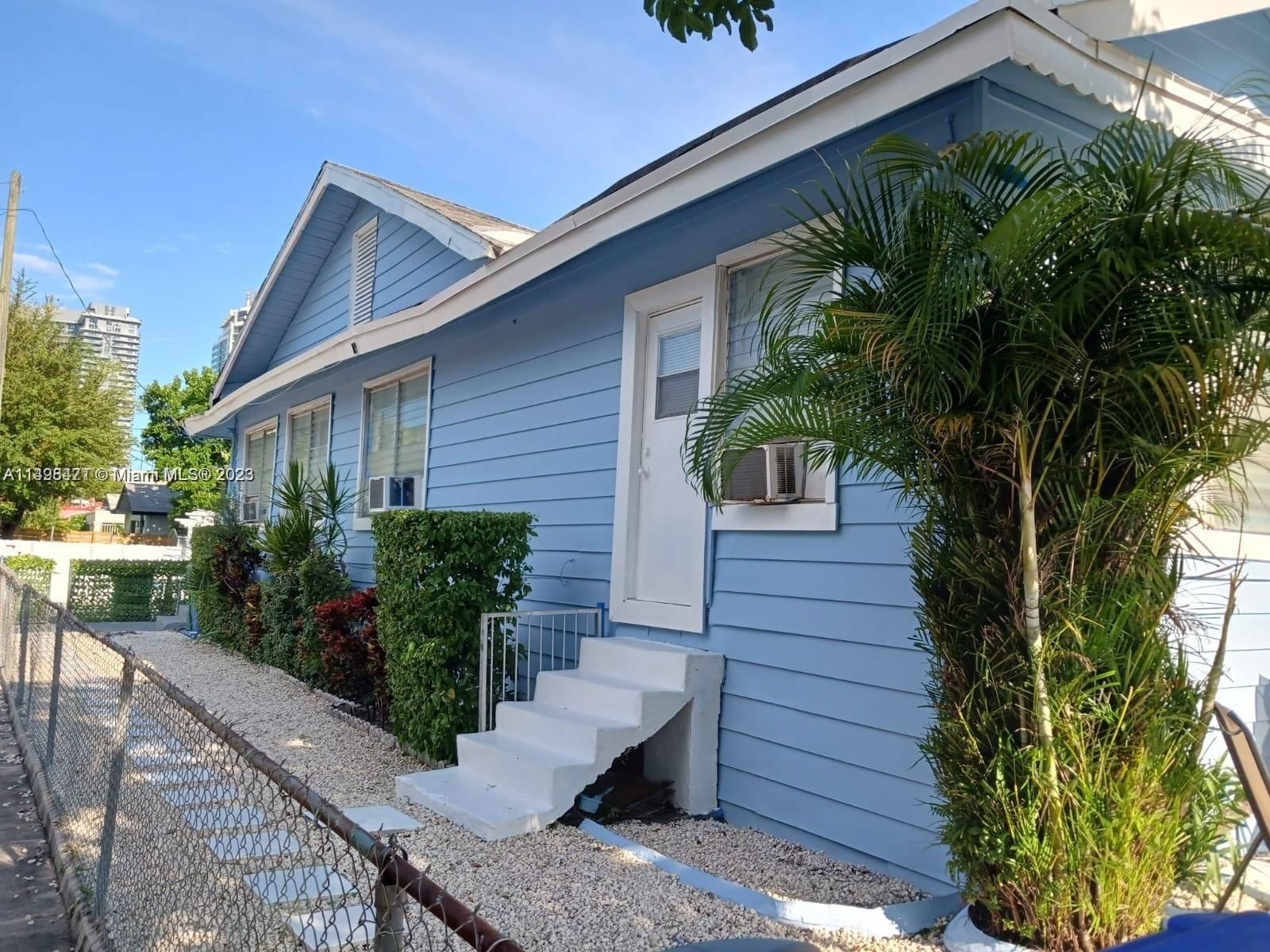 Real estate property located at 3425 1st Ave, Miami-Dade, WYND WOOD PARK, Miami, FL