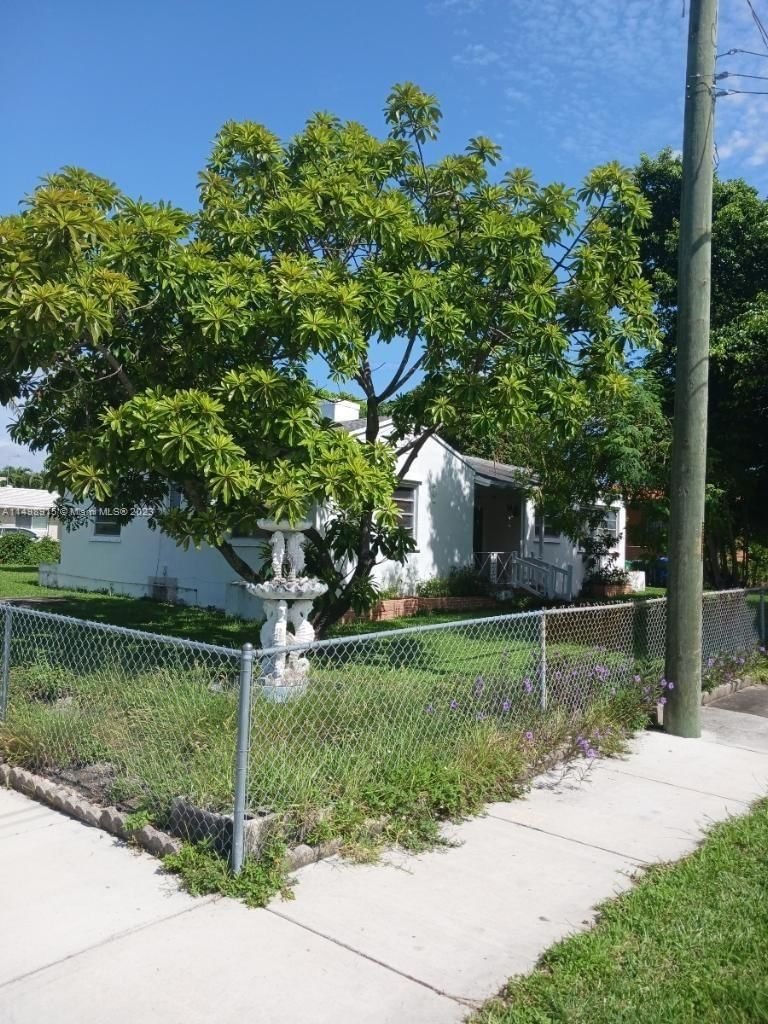 Real estate property located at 350 34th Ave, Miami-Dade County, KIRKLAND HEIGHTS AMD, Miami, FL