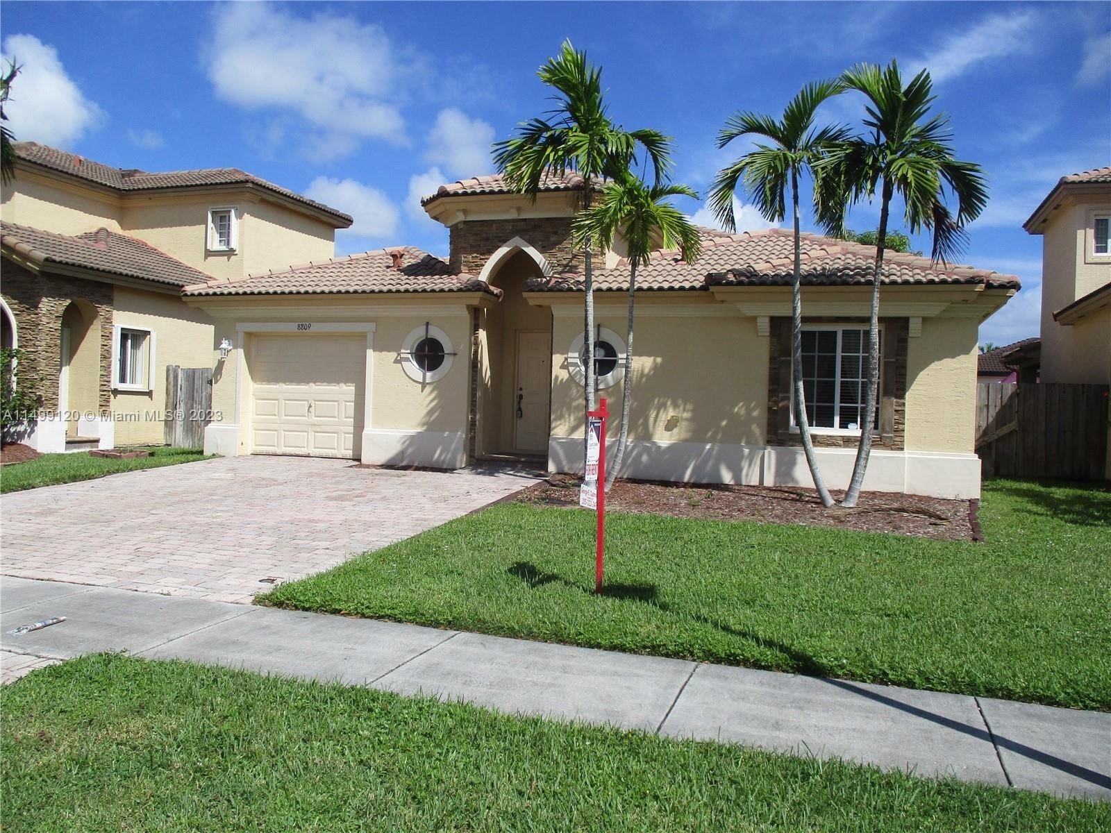 Real estate property located at 8809 223rd Ter, Miami-Dade County, LAKES BY THE BAY KAYE, Cutler Bay, FL