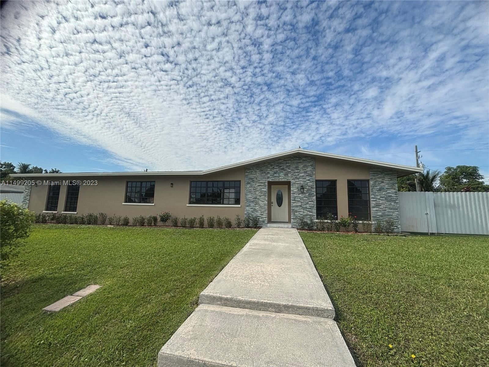 Real estate property located at 16230 108th Ct, Miami-Dade County, Miami, FL