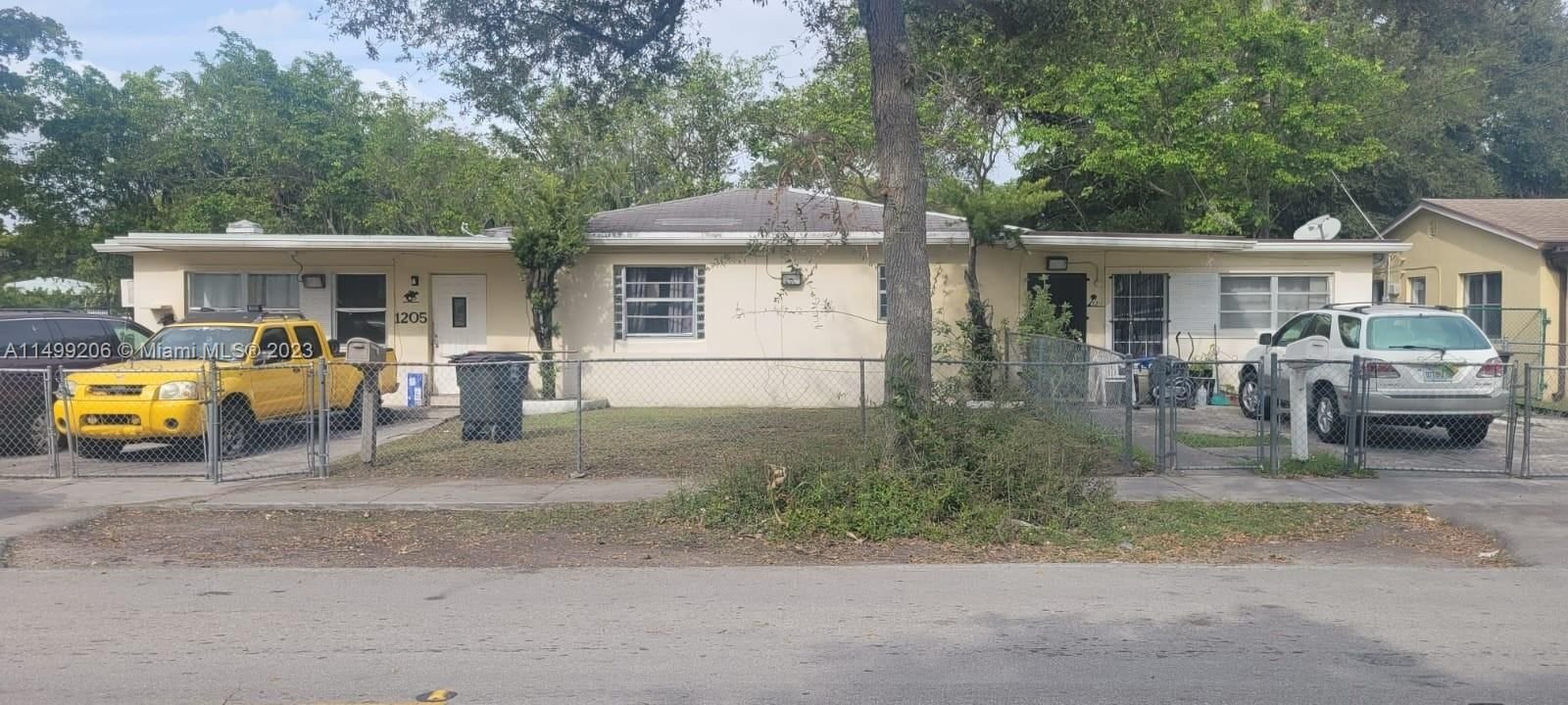 Real estate property located at 1205 127th St, Miami-Dade County, HAMPSHIRE HEATH, North Miami, FL