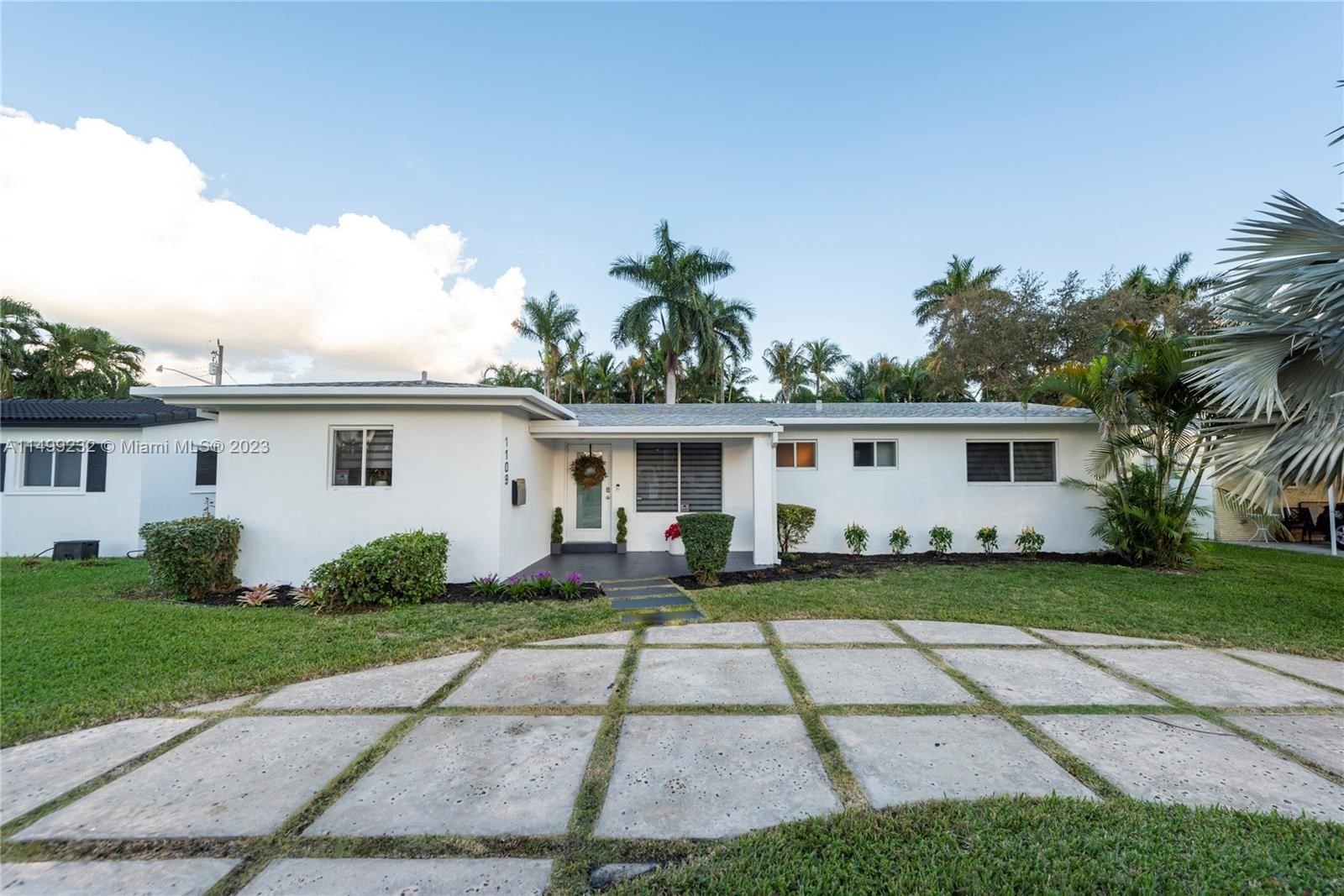 Real estate property located at 1109 13 Ter, Broward County, COUNTRY CLUB HOMES, Hollywood, FL