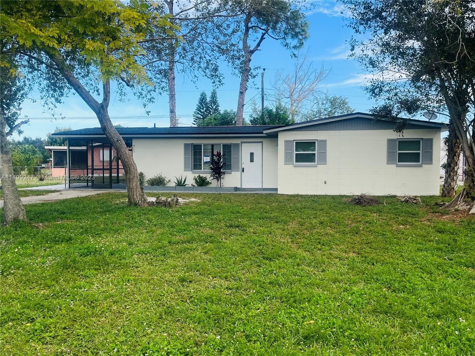 Real estate property located at 903 Perry Ave, Lee County, Lehigh Acres, Lehigh Acres, FL