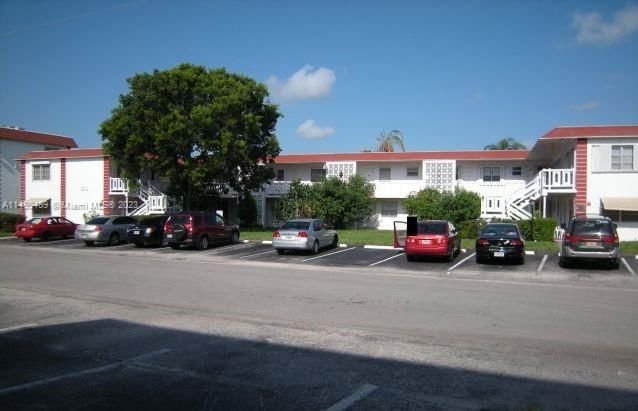 Real estate property located at 1321 43rd Ave #104, Broward County, PARK SOUTH THREE INC COND, Lauderhill, FL