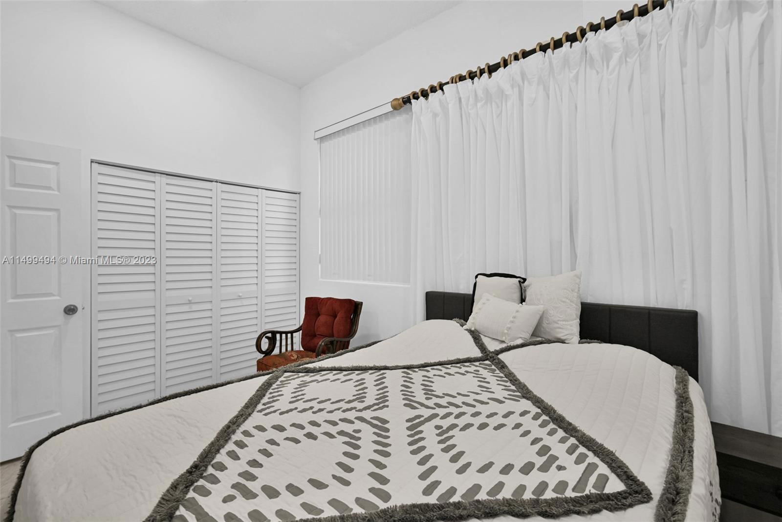 Real estate property located at 5750 67th Ave, Miami-dade, Beverly Hills, South Miami, FL