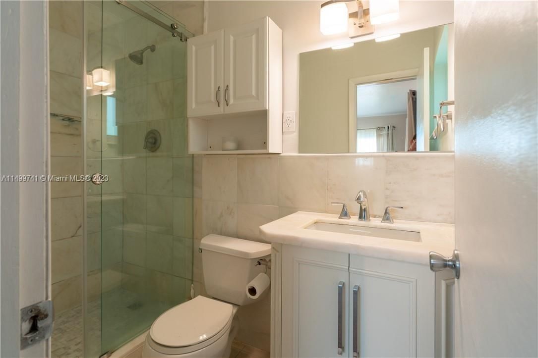 Real estate property located at 1170 Grant St, Broward, Look Homesites No 4, Hollywood, FL