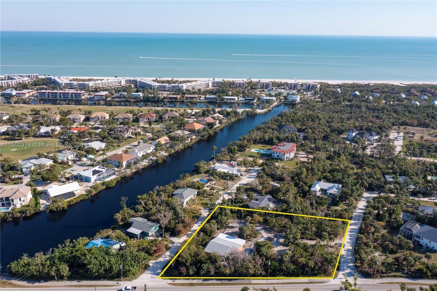 Real estate property located at 460-490 Old Trail Road, Lee County, Sanibel Highlands, Other City - In The State Of Florida, FL