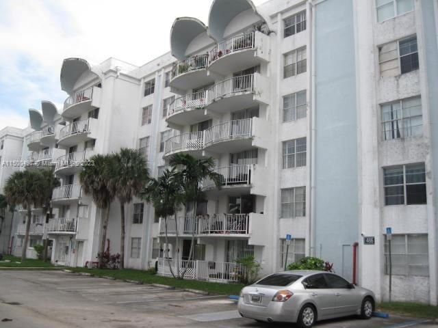 Real estate property located at 488 165th St Rd B-509, Miami-Dade County, MONTECARLO CONDO, Miami, FL