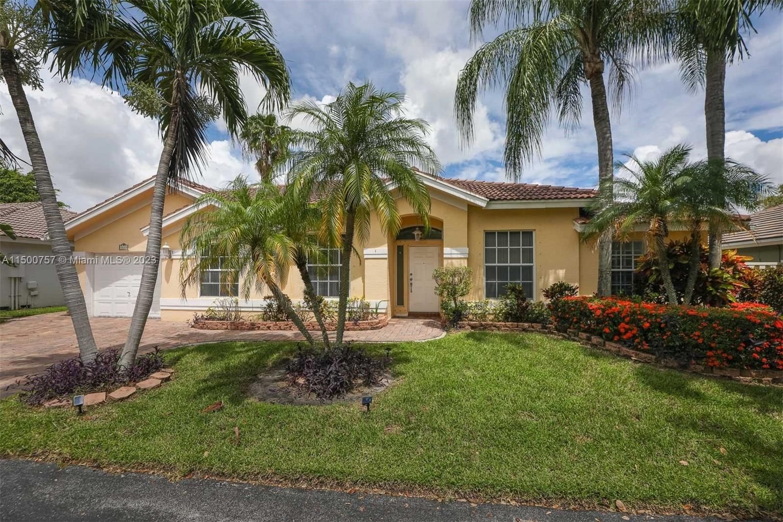 Real estate property located at 3631 Sahara Springs Blvd, Broward County, PALM AIRE OAKS COURSE EST, Pompano Beach, FL