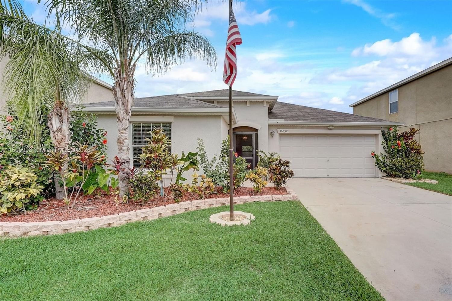 Real estate property located at 16532 Myrtle Sand Drive, Hillsborough County, SUNSHINE VILLAGE PHASE 1B-, Other City - In The State Of Florida, FL