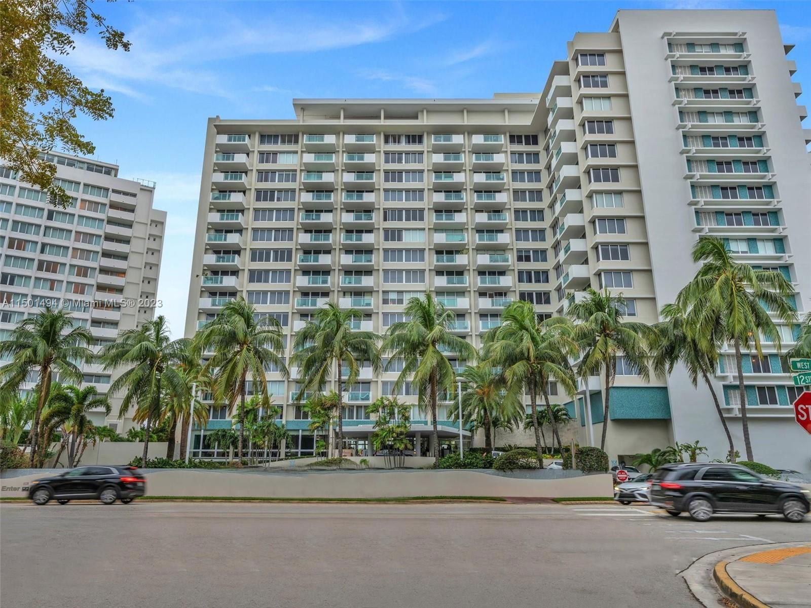 Real estate property located at 1200 West Ave #721, Miami-Dade County, MIRADOR 1200 CONDO, Miami Beach, FL