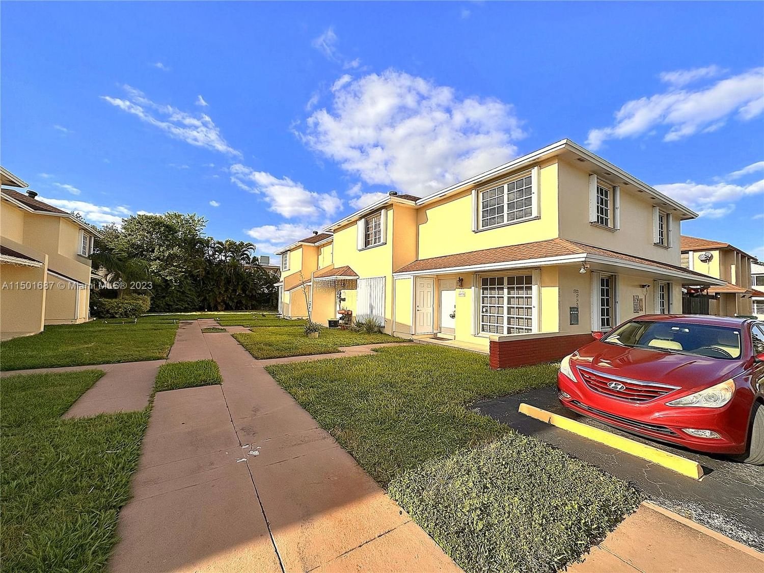 Real estate property located at 19376 103rd Ct D, Miami-Dade County, POINT ROYALE CONDO NO 1, Cutler Bay, FL