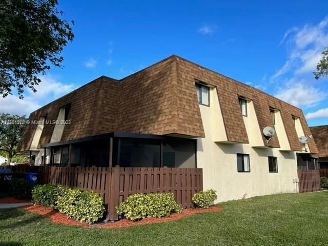 Real estate property located at 241 San Remo Blvd, Broward County, NORTH LAUDERDALE DIVISION, North Lauderdale, FL