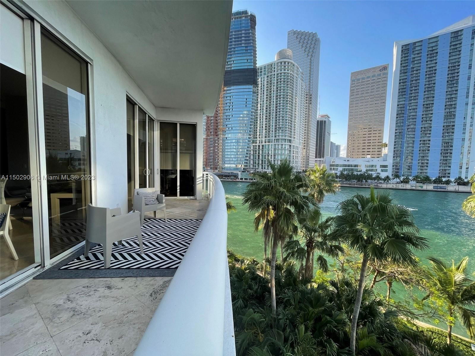 Real estate property located at 901 Brickell Key Blvd #508, Miami-Dade County, CARBONELL CONDO, Miami, FL