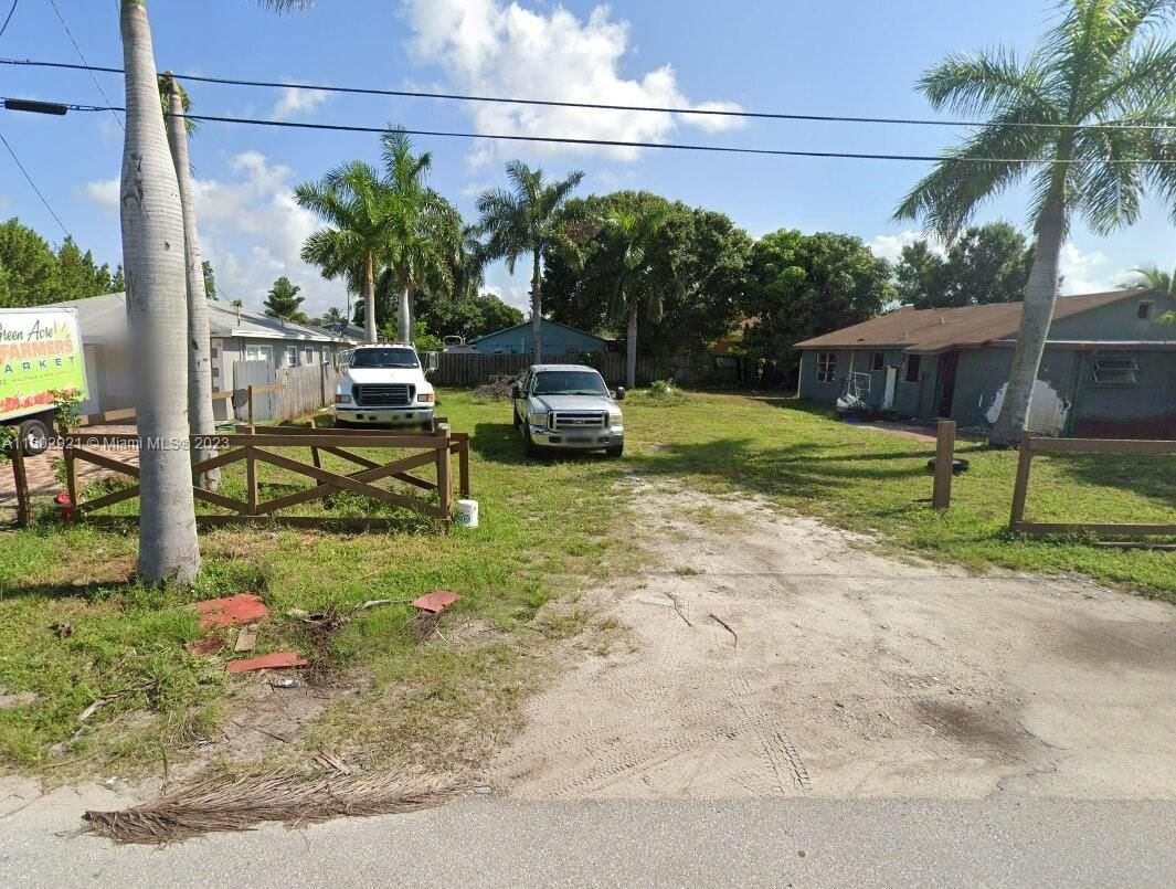 Real estate property located at 2739 Florida St, Palm Beach County, PALM ACRES ESTATES ADD 2, West Palm Beach, FL