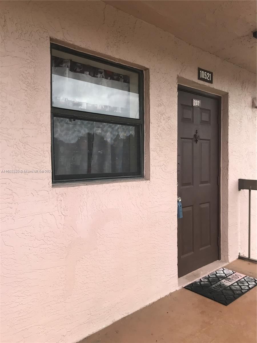 Real estate property located at 10521 10th St #202, Broward County, FAIRVIEW AT PEMBROKE POIN, Pembroke Pines, FL