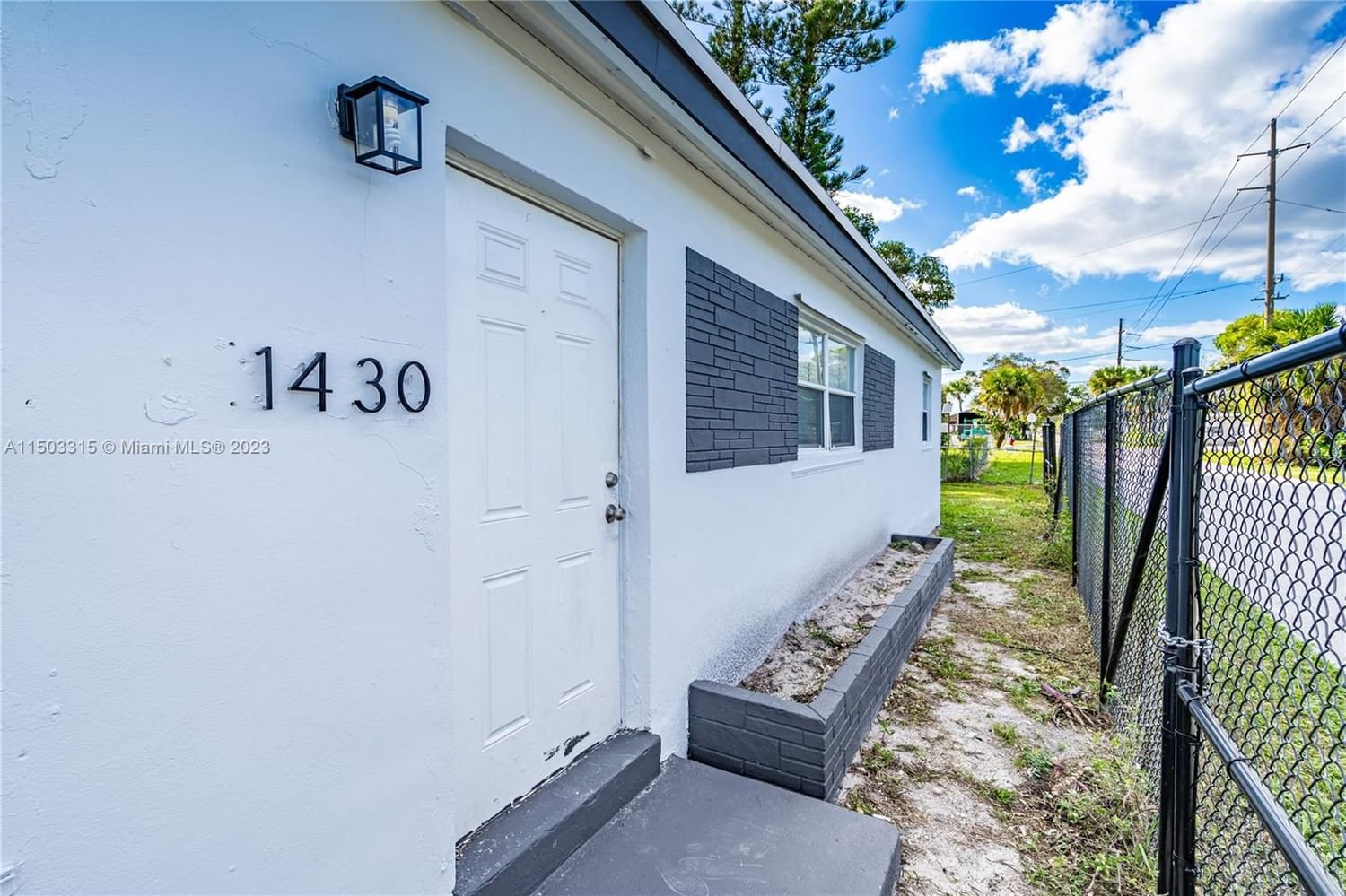 Real estate property located at 1430 7th St, Broward County, LINCOLN PARK CORR PLAT, Fort Lauderdale, FL