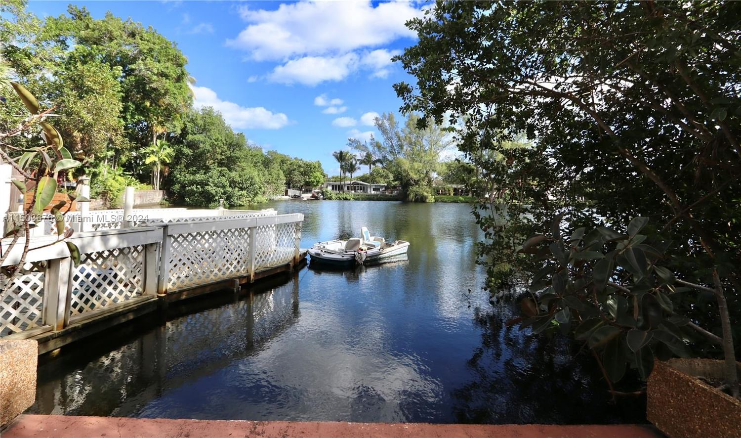 Real estate property located at 19601 22nd Ave, Miami-Dade County, ENCHANTED LAKE SEC 3, Miami, FL