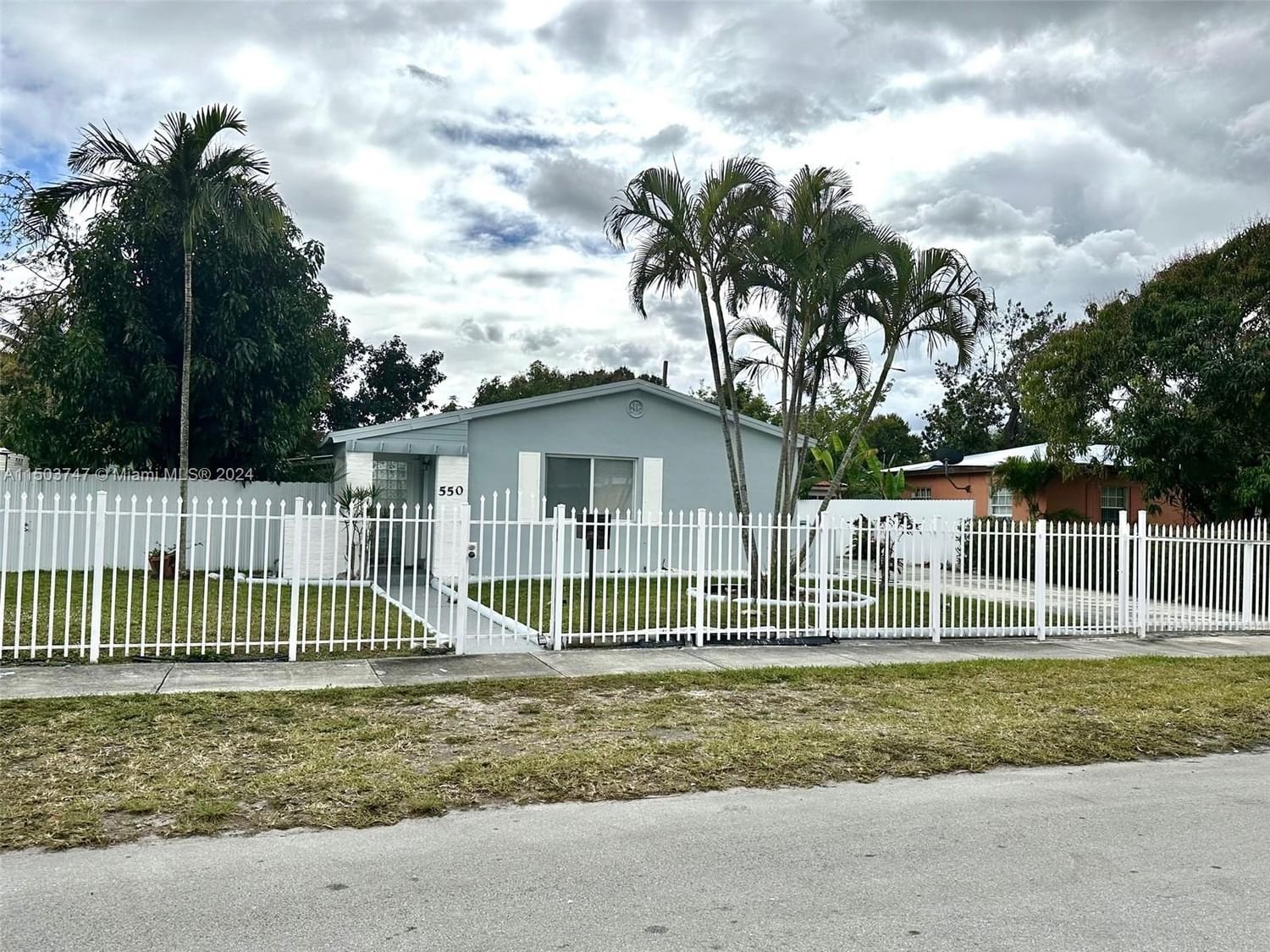 Real estate property located at 550 189th St, Miami-Dade County, NORWOOD 1ST ADDN, Miami Gardens, FL