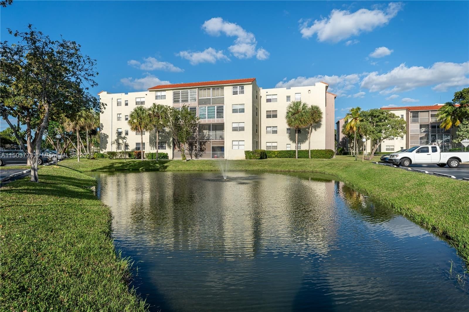 Real estate property located at 1810 SW 81st Ave #2117, Broward County, COURTYARDS OF BROWARD CON, North Lauderdale, FL