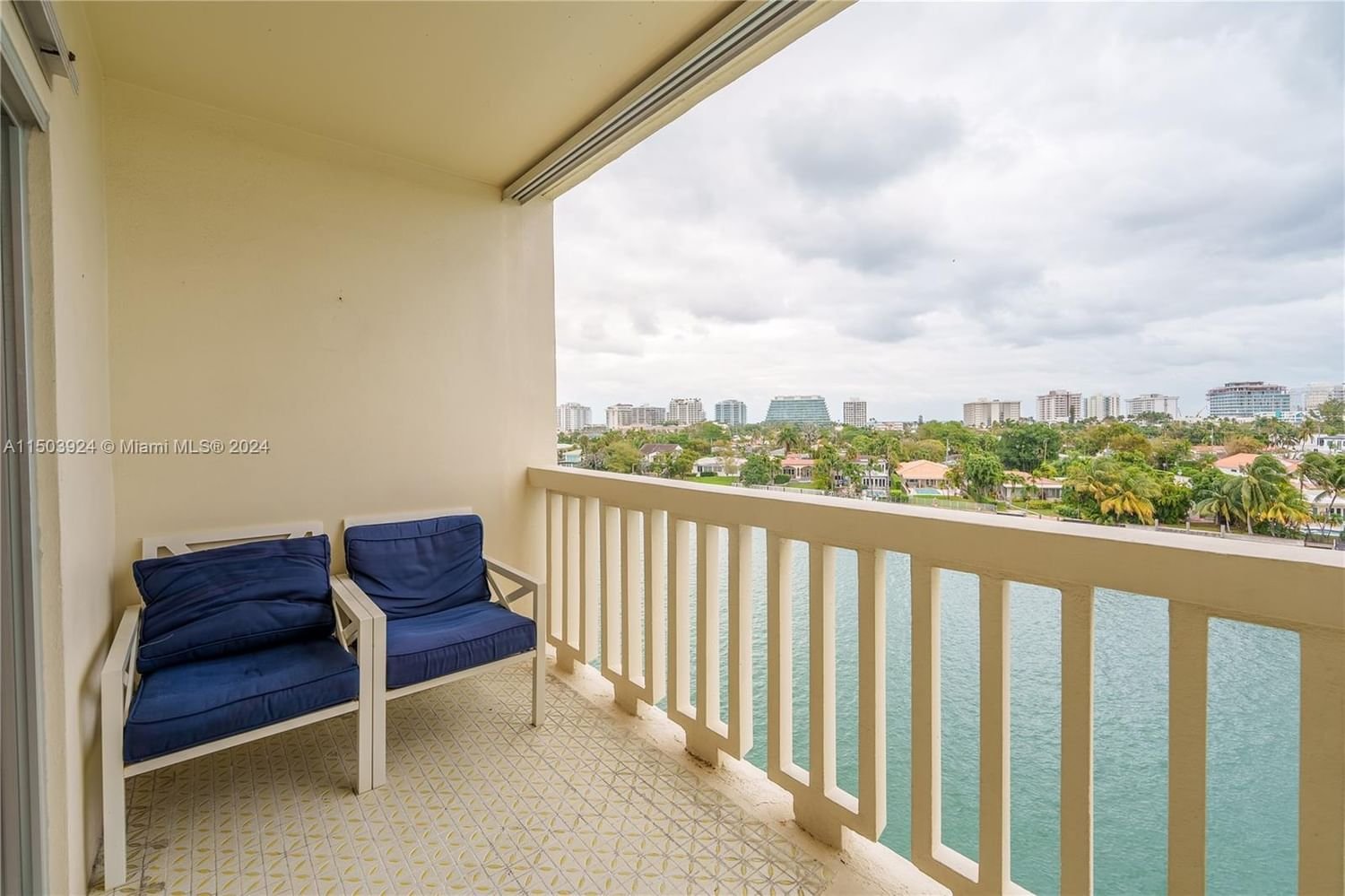 Real estate property located at 9111 Bay Harbor Dr #6A, Miami-Dade County, CARAVELLE CONDO, Bay Harbor Islands, FL