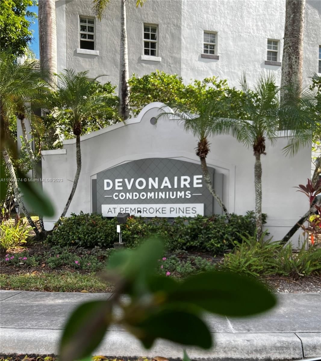Real estate property located at 720 111th Ave #208, Broward County, DEVONAIRE CONDO AT PEMBRO, Pembroke Pines, FL